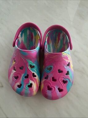 Skechers Kids Pink Multicolor Heart Clogs